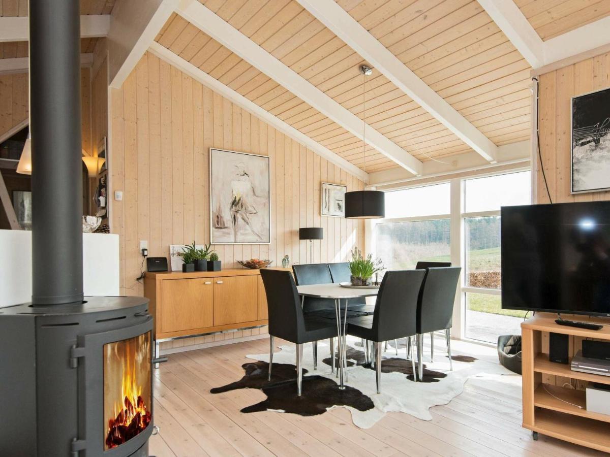 6 Person Holiday Home In Ebeltoft Kültér fotó